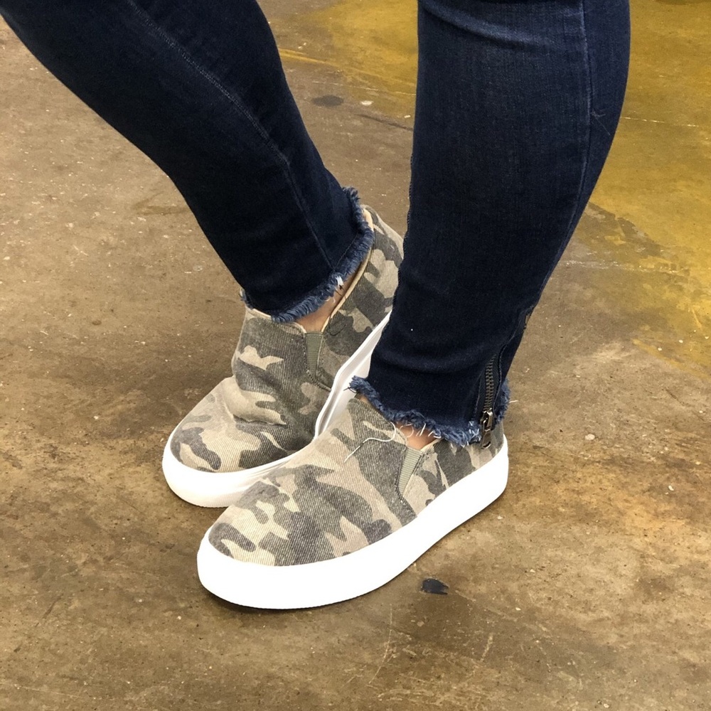 Camo shoes